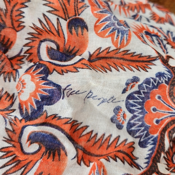 Free People Reusable Tote Bag - Picture 3 of 3